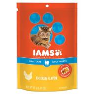 IAMS PROACTIVE HEALTH Oral Care Daily Treats for Cats Chicken Flavor 2.47 Ounces