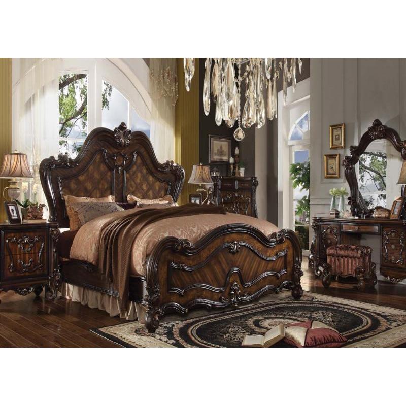 Acme Versailles 4-Piece Bedroom Set in Cherry Oak