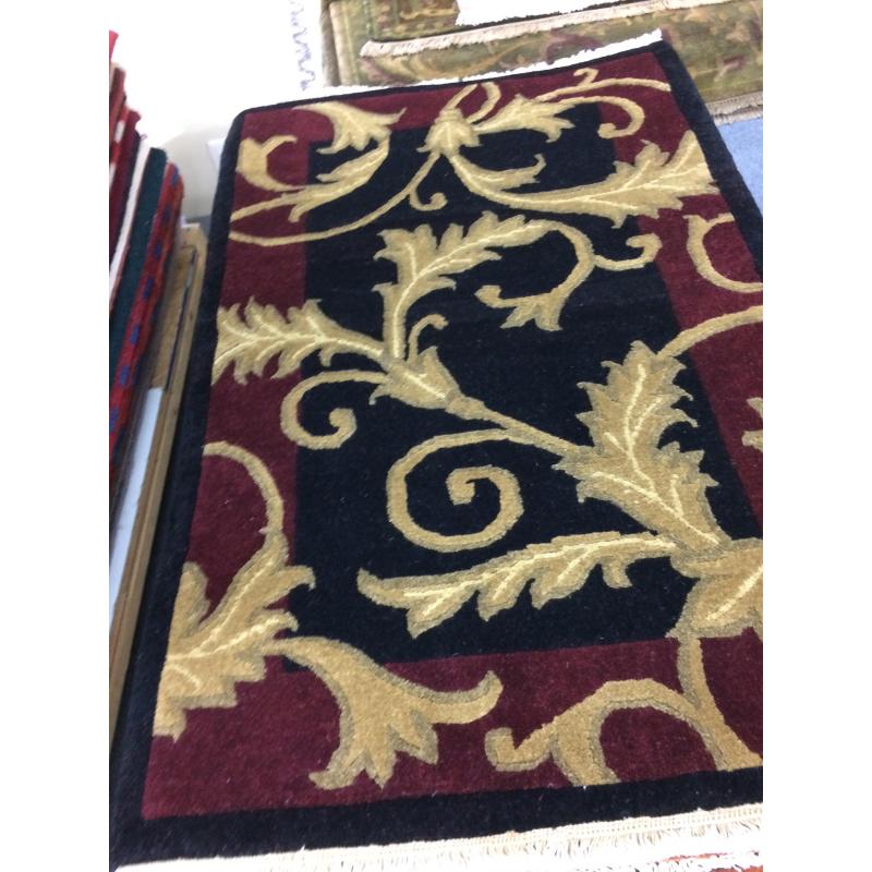 Indian Hand knotted Wool Rug (3'3 x 5'3)