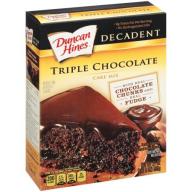 Duncan Hines Decadent Triple Chocolate W/Real Chocolate Chunks & Real Fudge Cake Mix 21 Oz Box