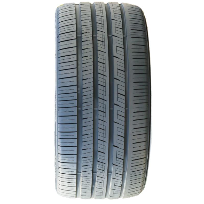 305/35ZR20