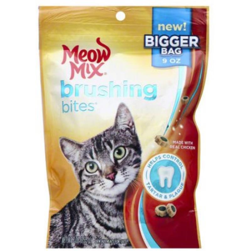 Meow Mix Brushing Bites Cat Dental Treats Made with Real Chicken, 9 oz