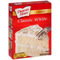 Duncan Hines® Classic White Cake Mix 15.25 oz. Box