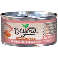 Purina Beyond Grain Free Salmon & Sweet Potato Recipe in Gravy Cat Food 3 oz. Can