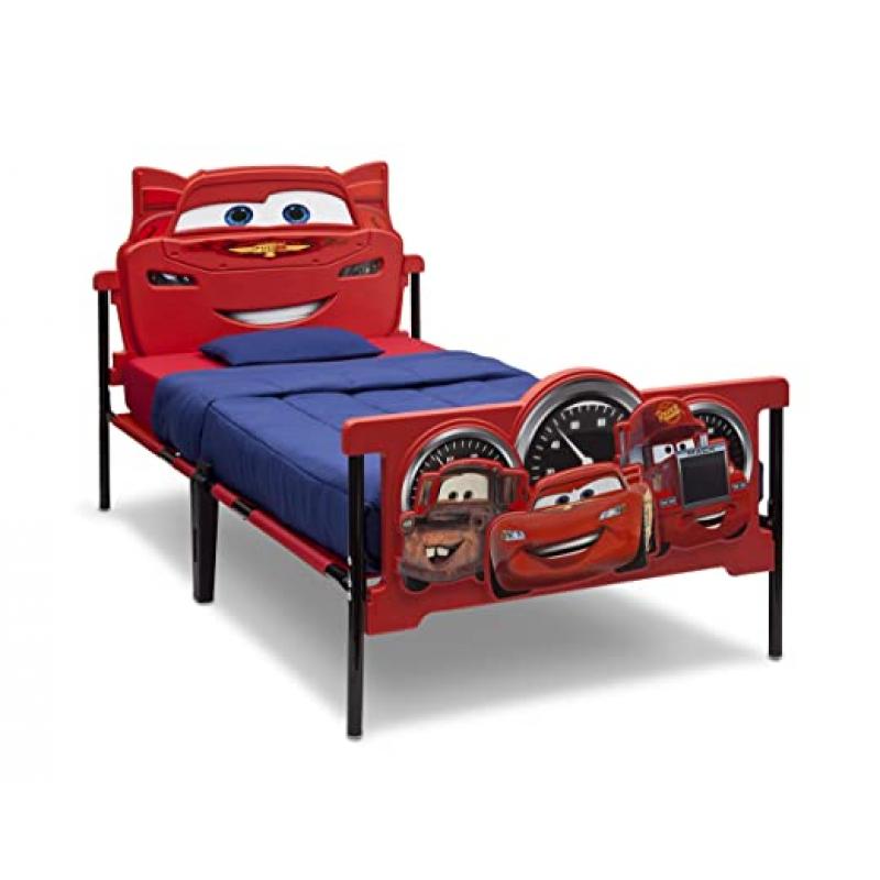 Delta Children Plastic 3D-Footboard Twin Bed, Disney/Pixar Cars
