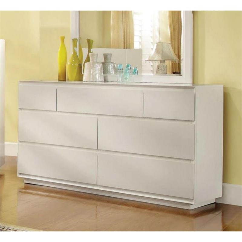 Furniture of America Warther Linear 7 Drawer Dresser in White
